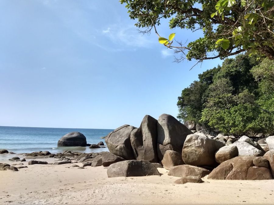 Little White Sandy Beach.