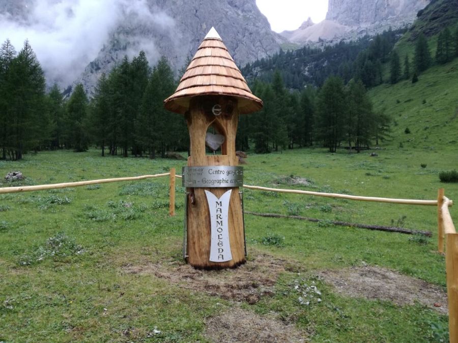Srdce Dolomit nacházející se přímo v centru těchto hor.