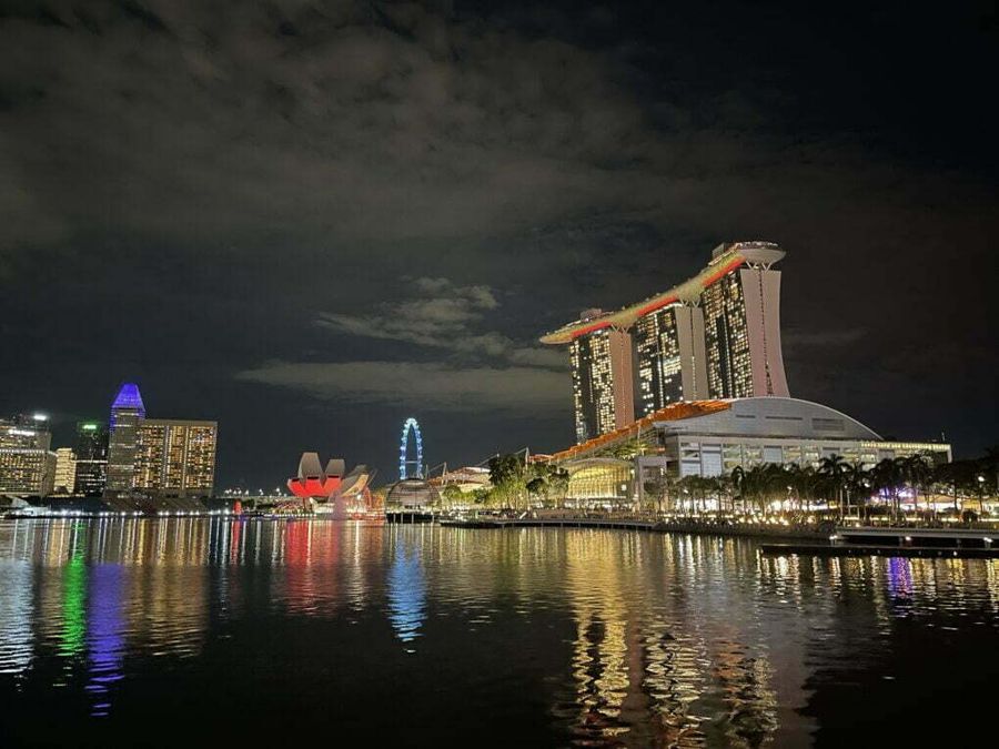 Centrum města s Marina Bay Sands, Singapur.