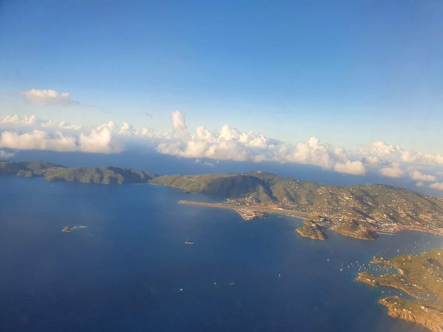 Letiště a ostrov St. Thomas, USVI.