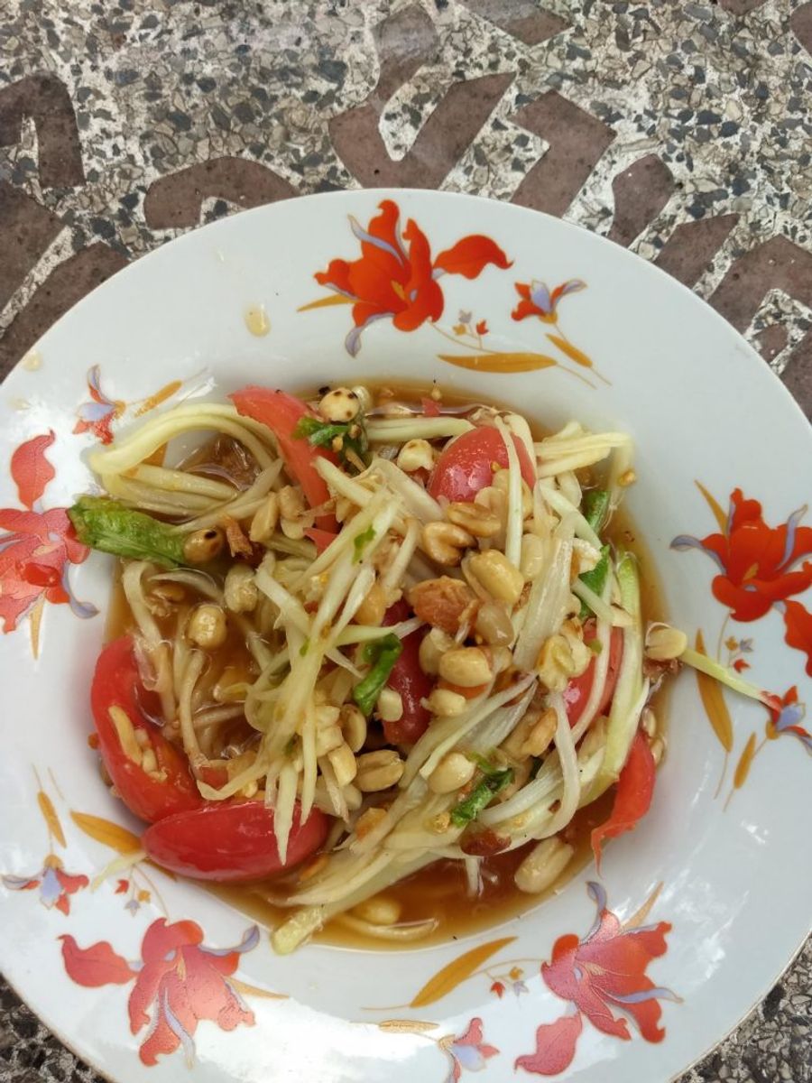 Papaya salát.