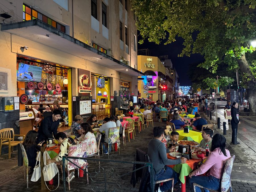 Mérida – tržiště a koloniální architektura, Mexiko