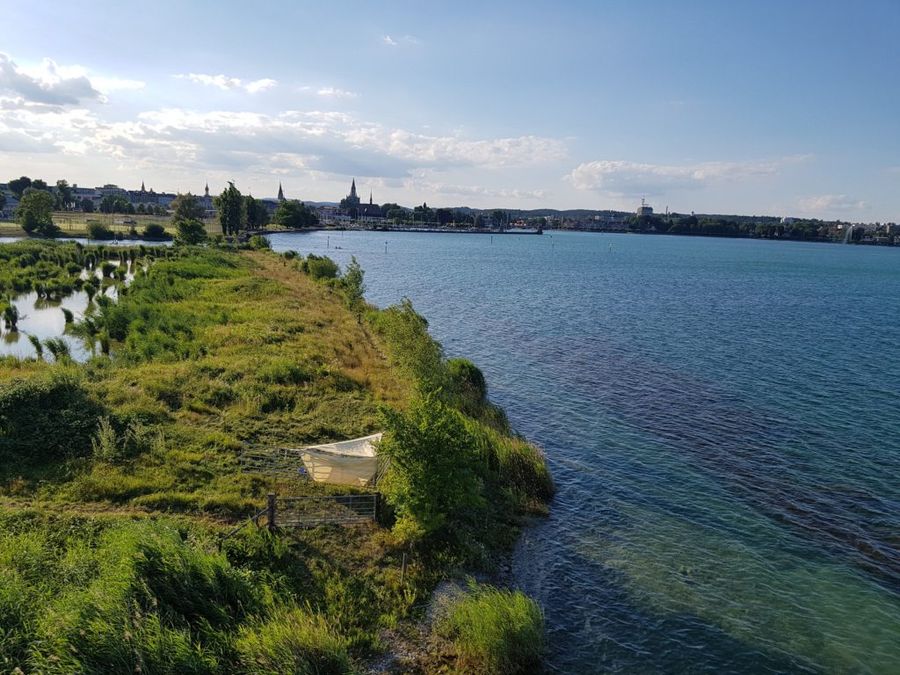 Kostnice, pobřeží Bodamského jezera.