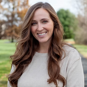 Tutor Rhiana Worcester