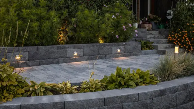 Utebelysning I Mur () Utebelysning I Mur