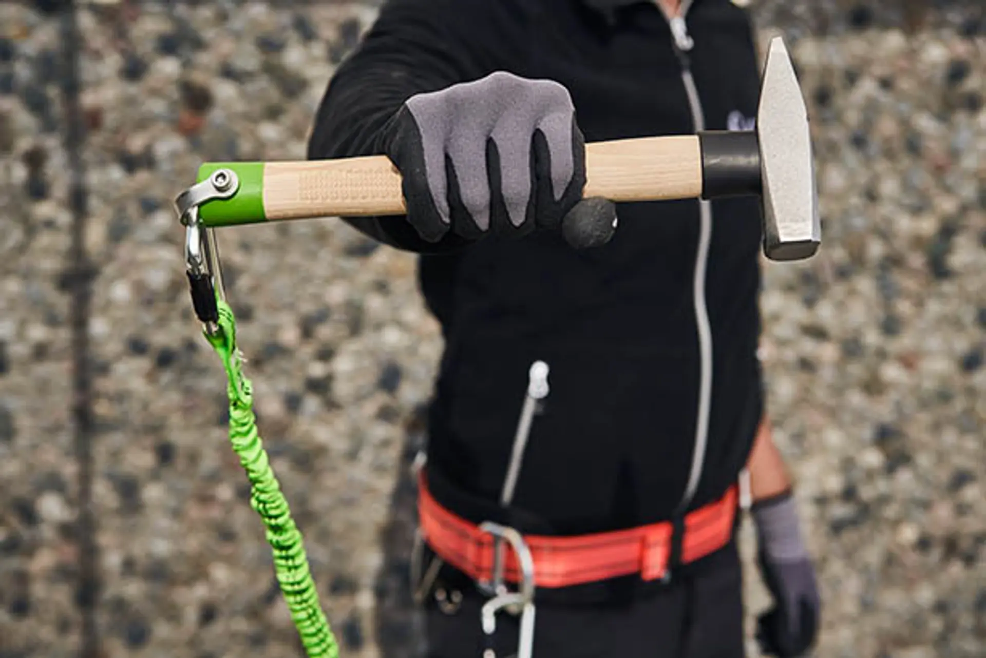 hammer med verktøysikring fra Luna