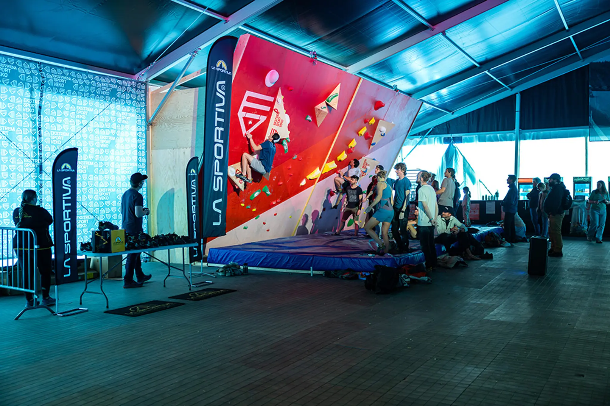 ekstremsportveko buldrevegg fra Plankefondet