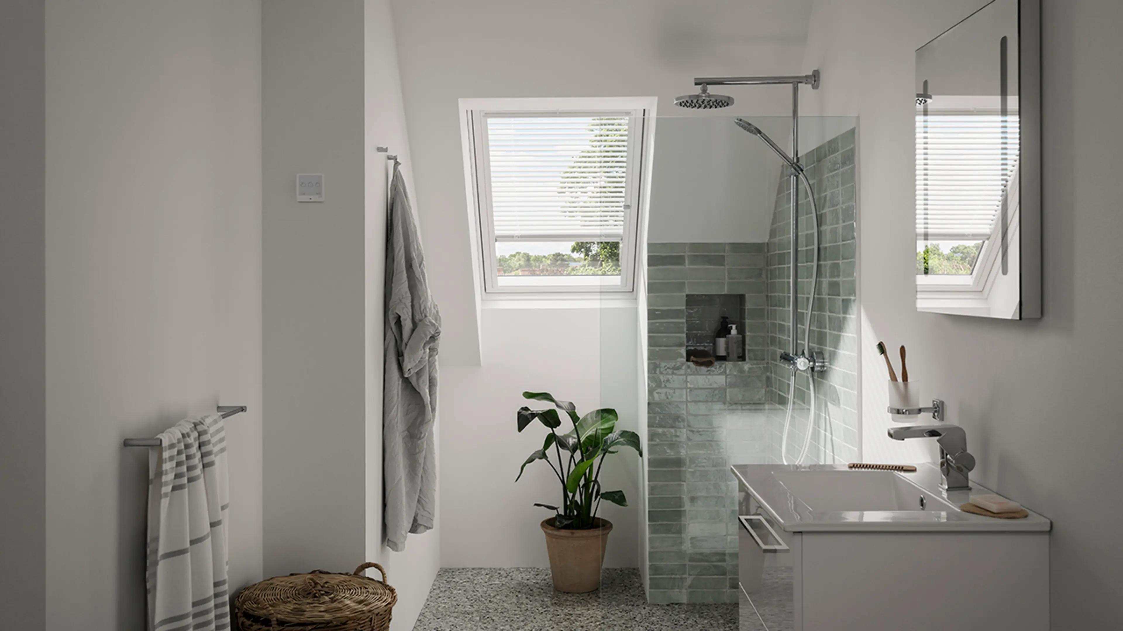 Velux persienne for innvendig solskjerming på baderom.