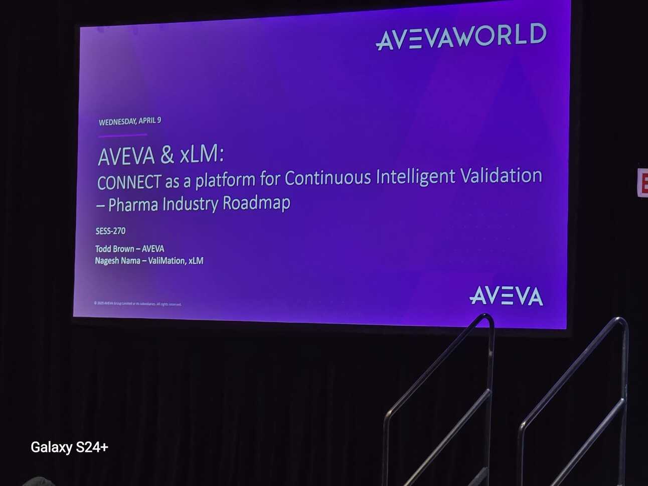 xLM and AVEVA at AVEVA World showcasing Continuous Intelligent Validation for pharma