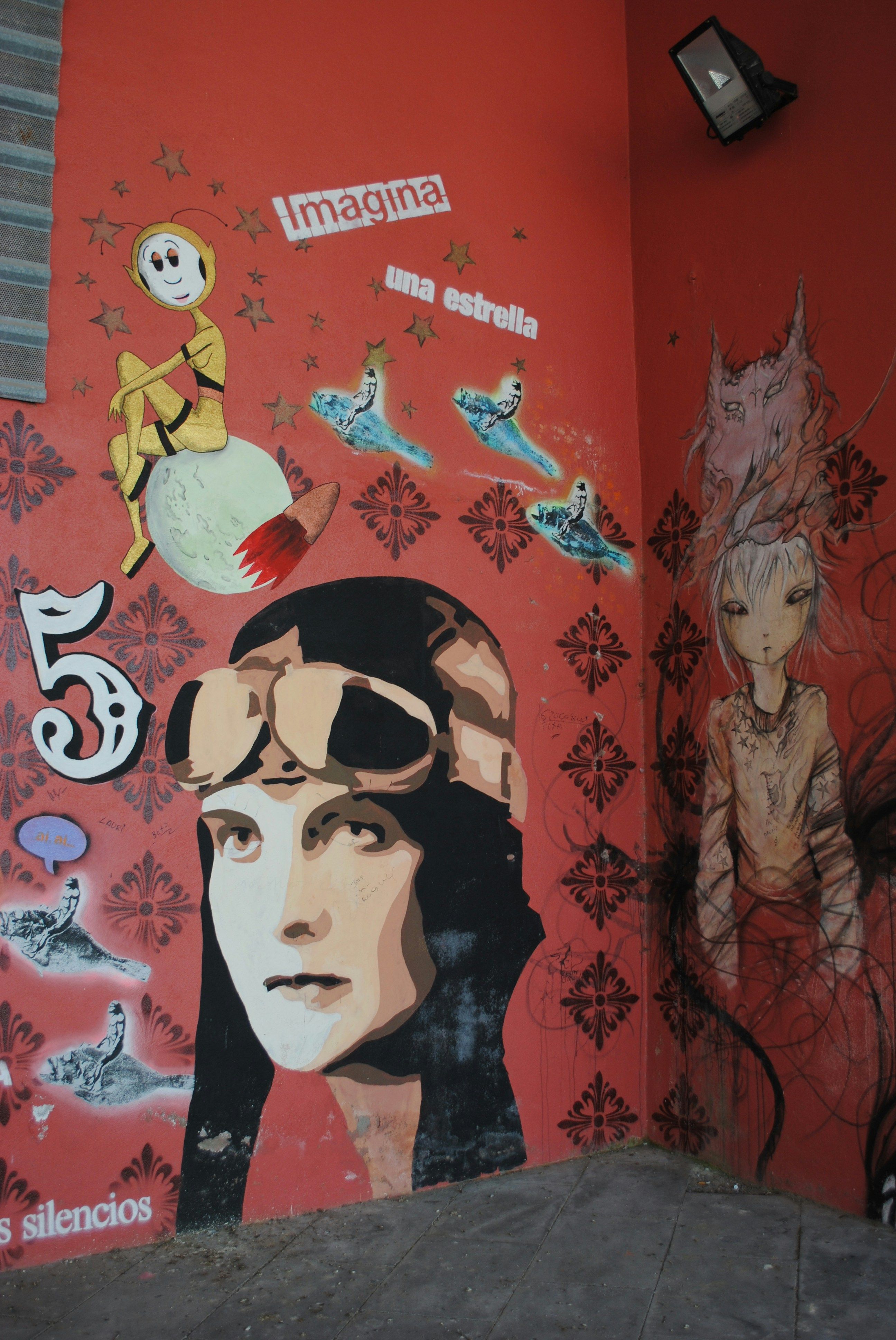 Urban spansk gatekunst med kulturelle og litterære referanser - fordypning i språk og kultur er en viktig del av Spansk III programfag