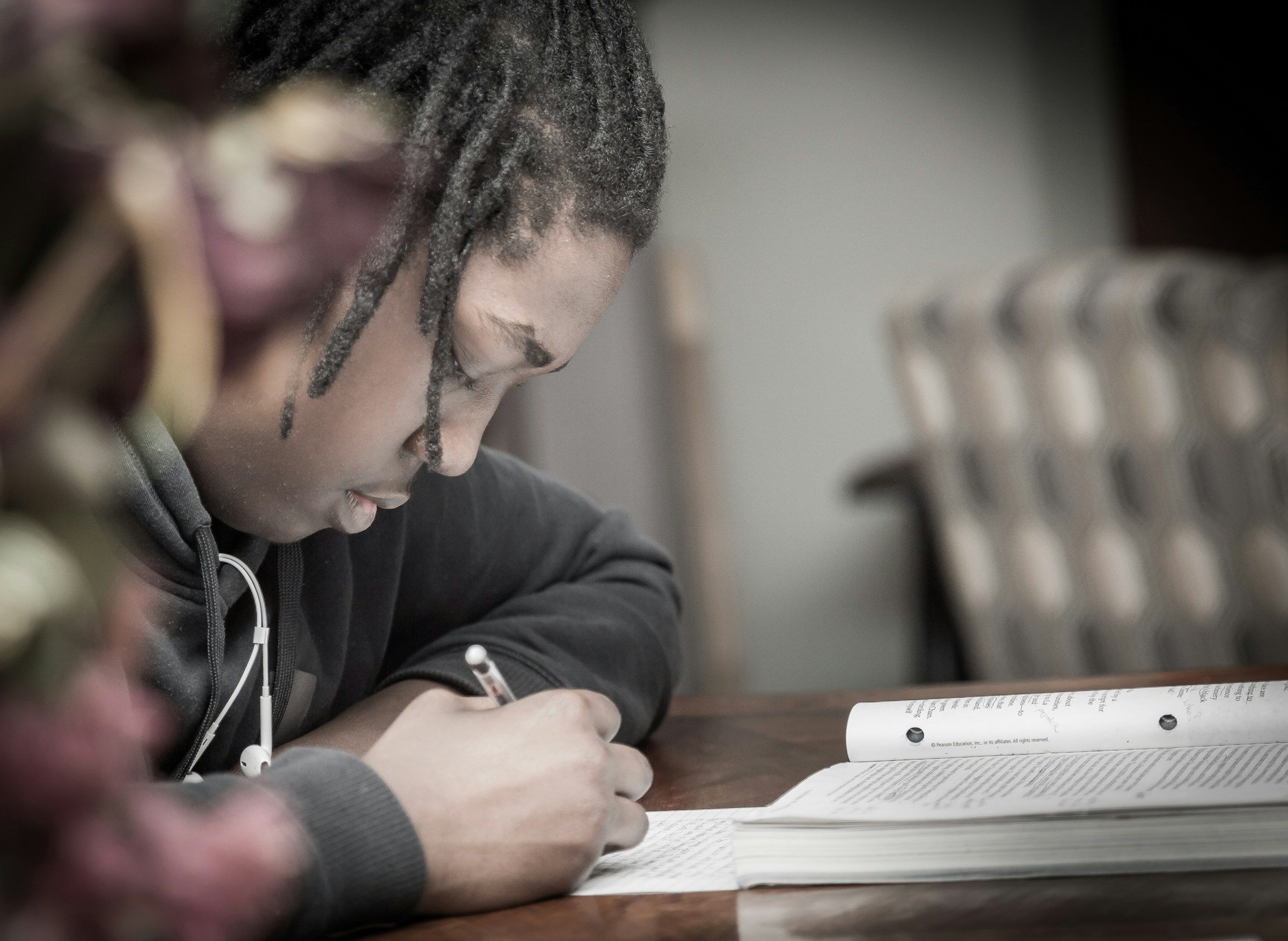 person working - How to Use the Charting Method of note-taking