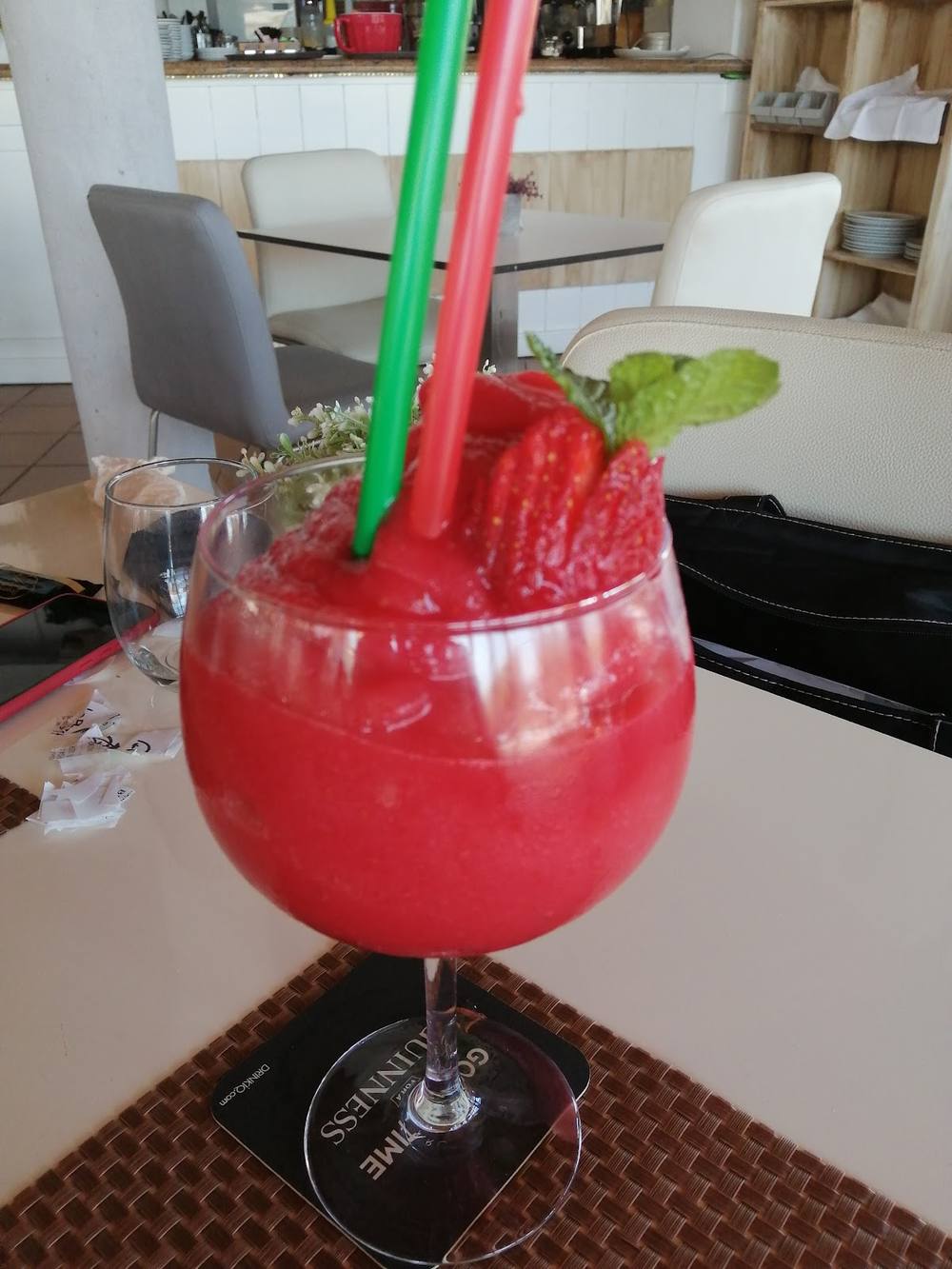 La Plaza Beach Restaurant @ Dona Lola