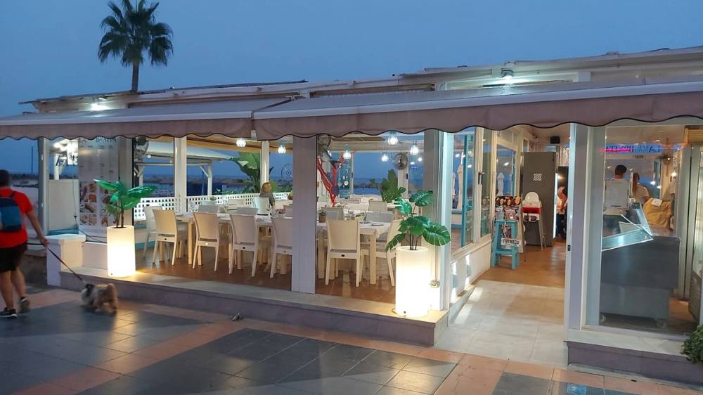 La Mar Bonita | Restaurante de Espetos en Torremolinos