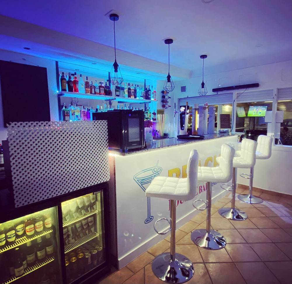 Beach Lounge bar