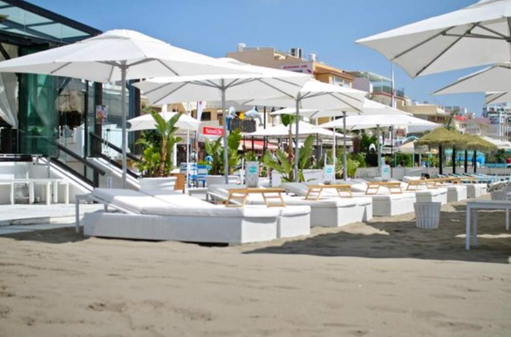 Horno Beach Club