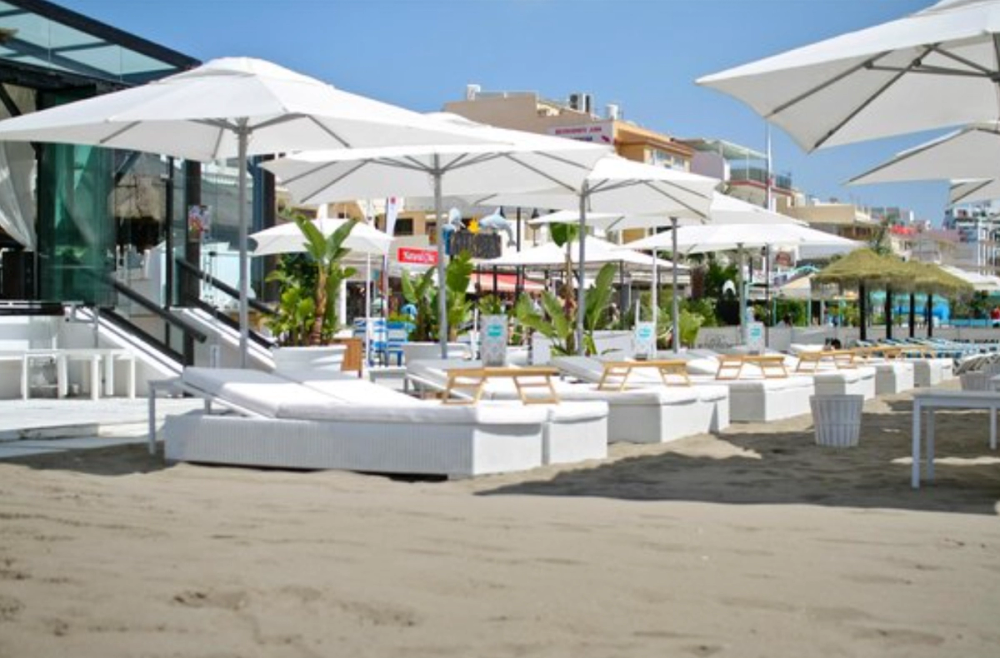 Horno Beach Club