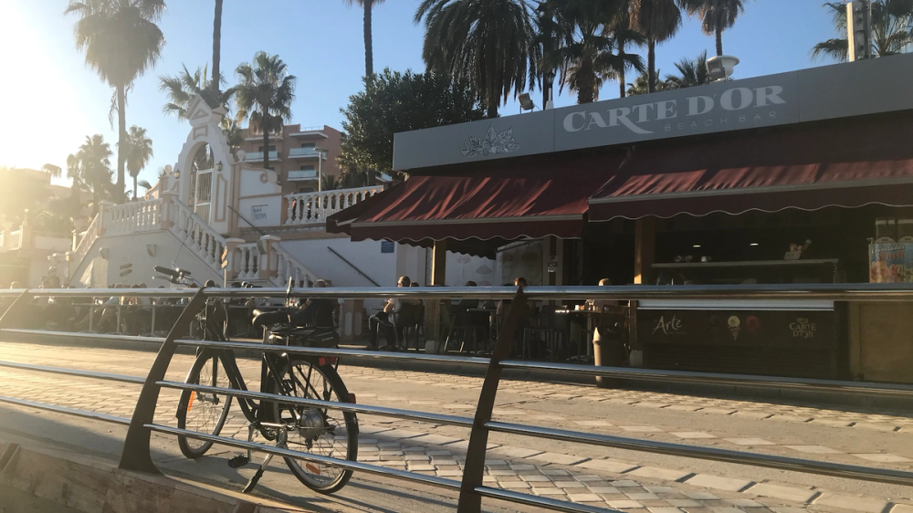 Carte d'Or Beach Bar