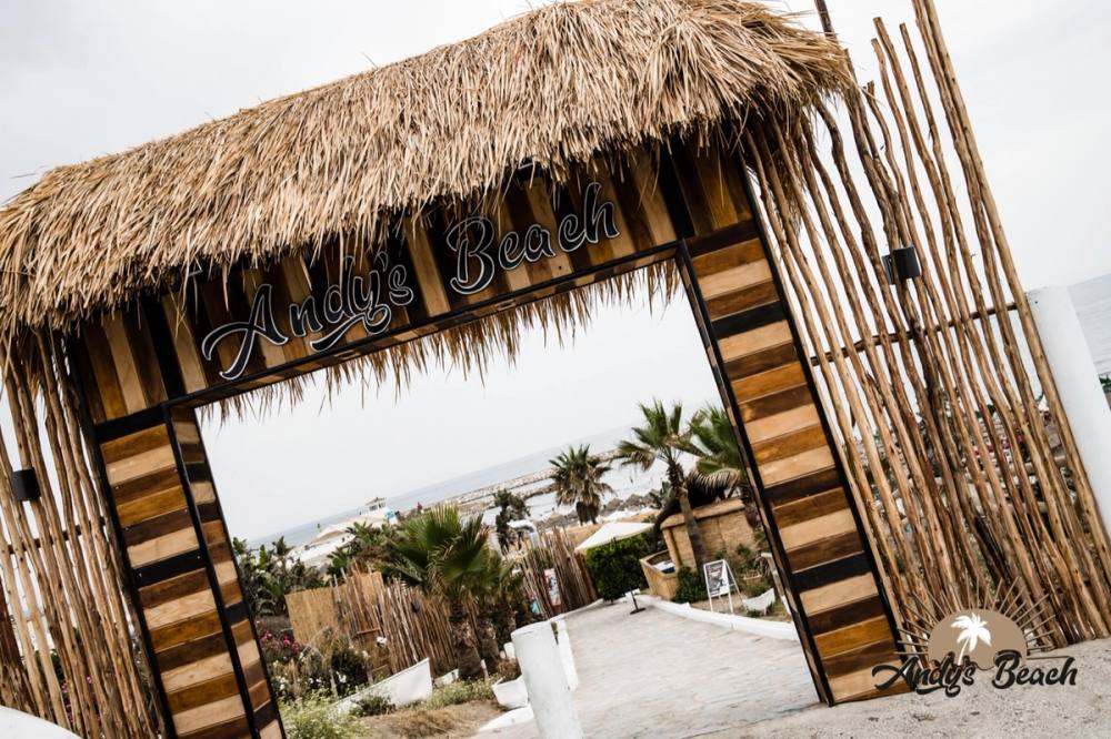 Andy's Beach Bar
