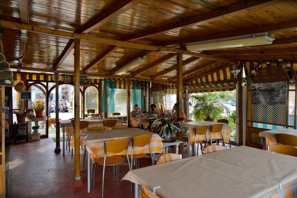 La Lonja Beach Club