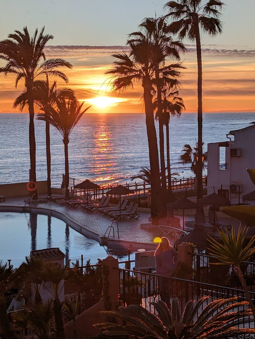 La Plaza Beach Restaurant @ Dona Lola