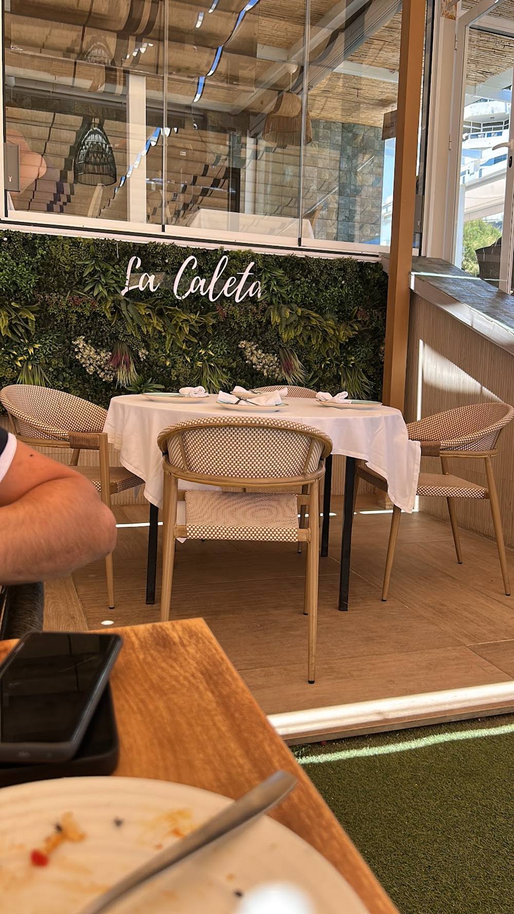 La Caleta Beach Club