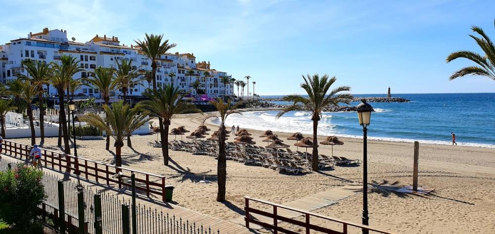 Kova Beach Club