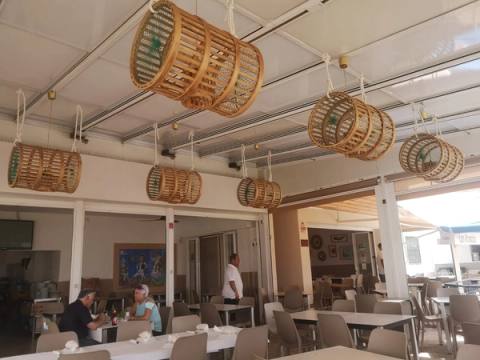 Las Acacias Restaurant