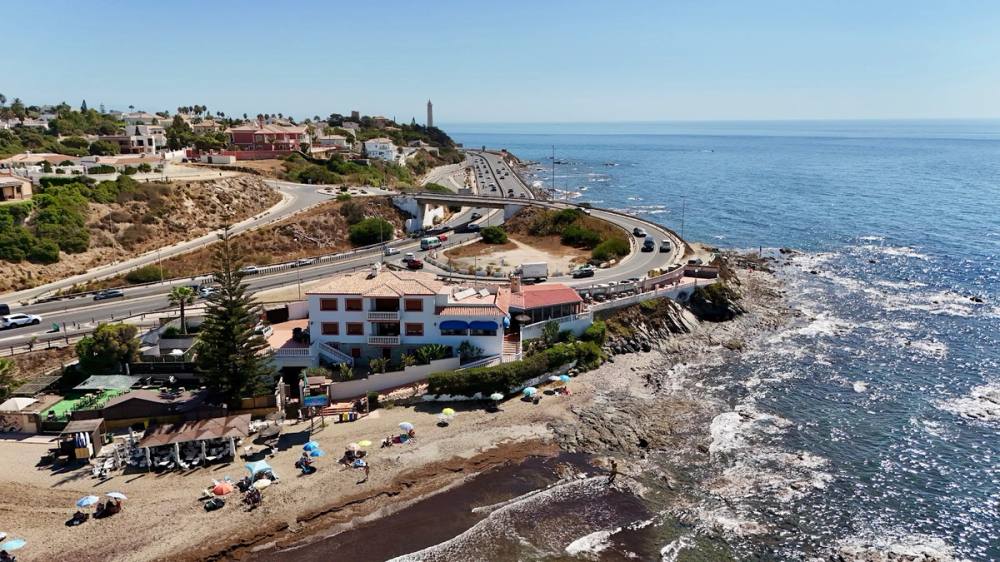 El Charcón Beach