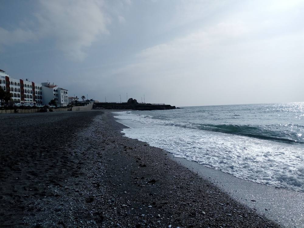Playa El Chucho Nerja