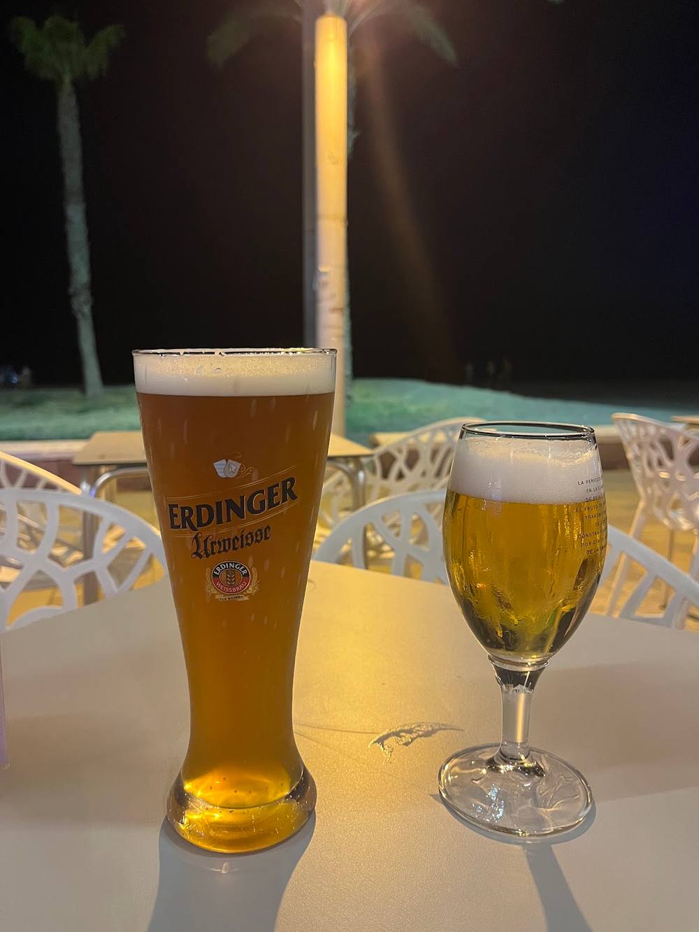 BIKINI BEACH CAFE