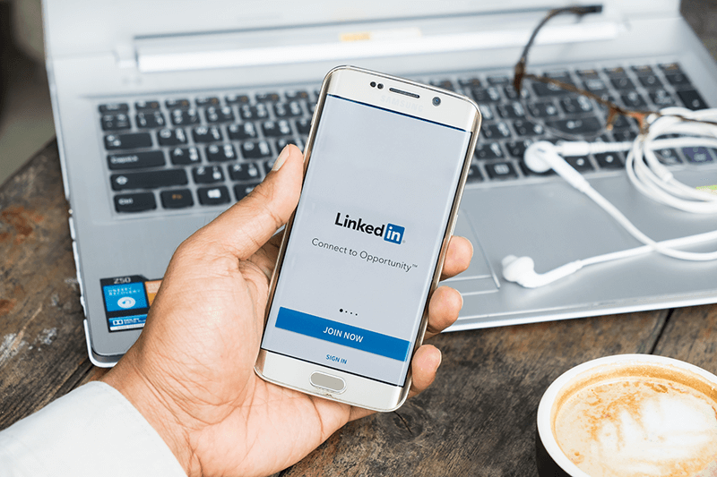 how-to-use-linkedin-to-find-your-dream-job