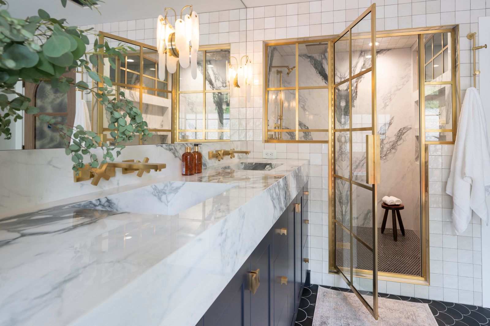 Modern Luxe Manor — UA Designs project