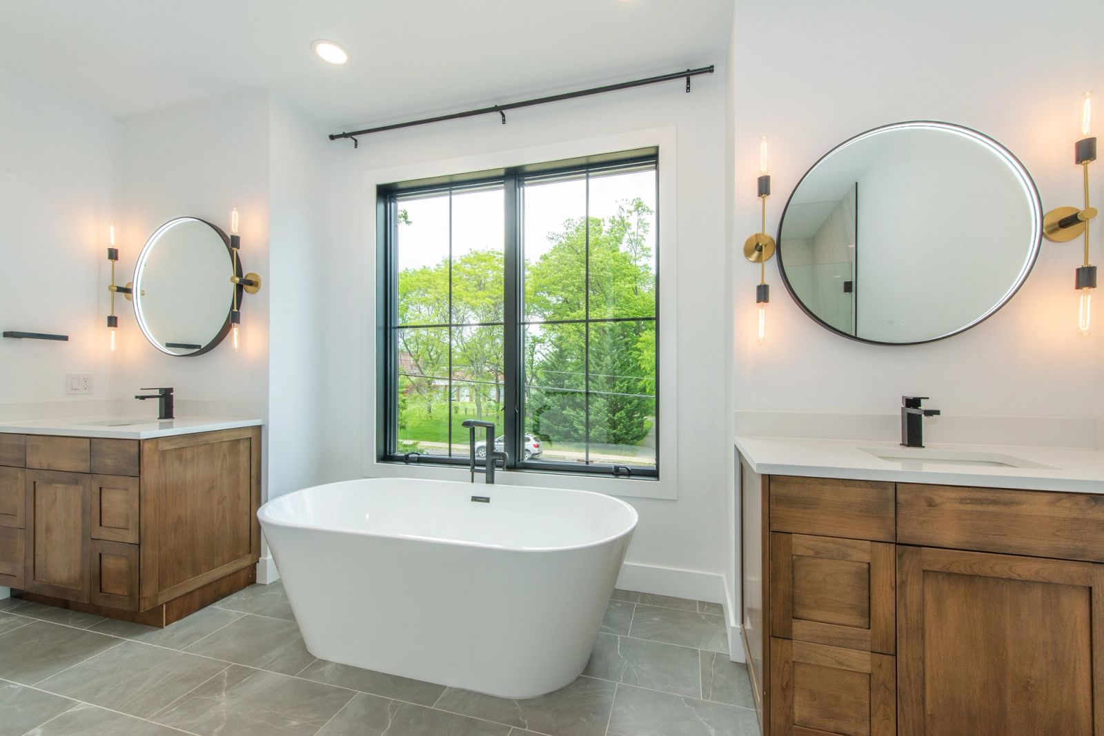 Modern Farmhouse Retreat — UA Designs project