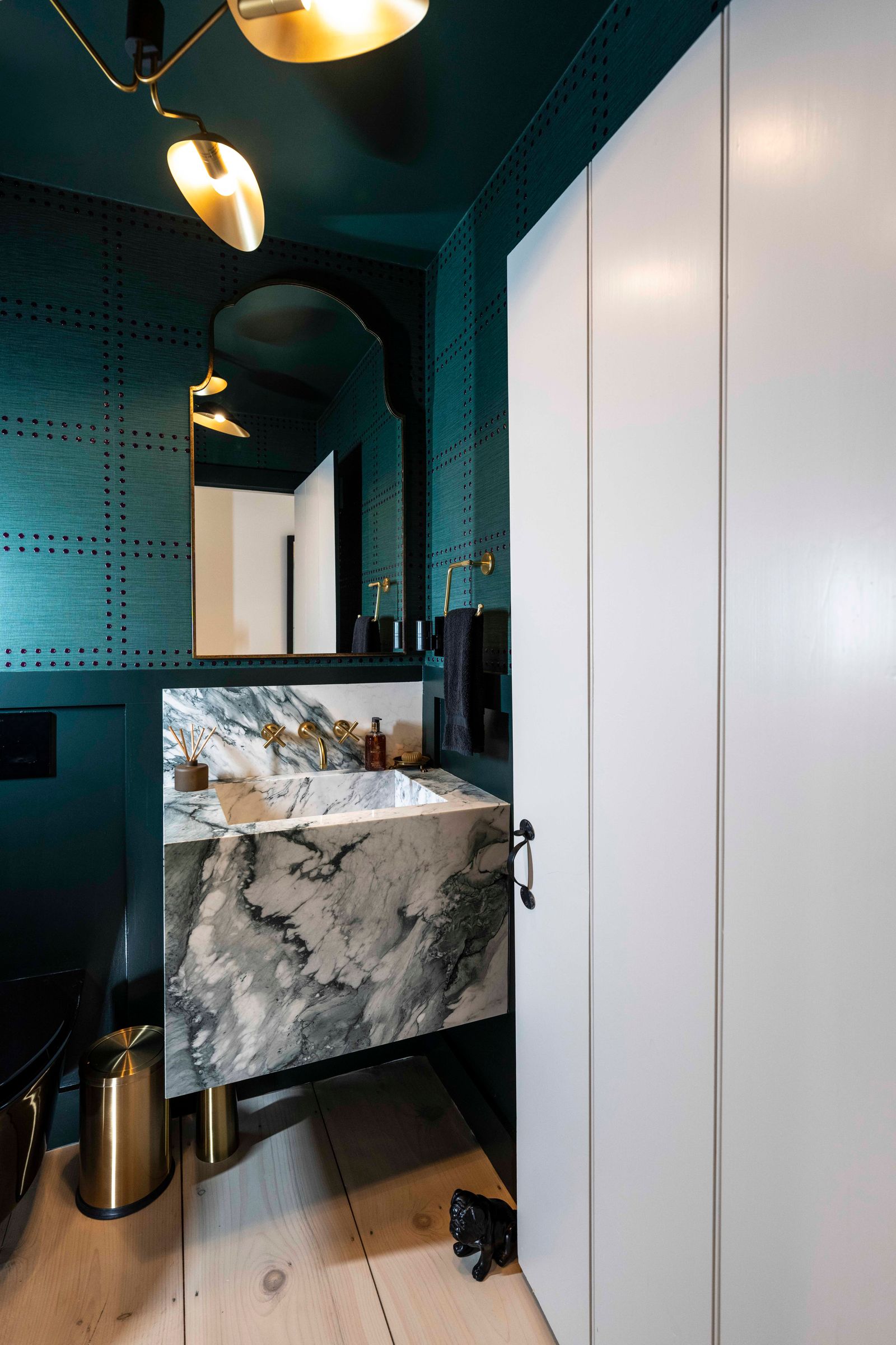 Modern Luxe Manor — UA Designs project