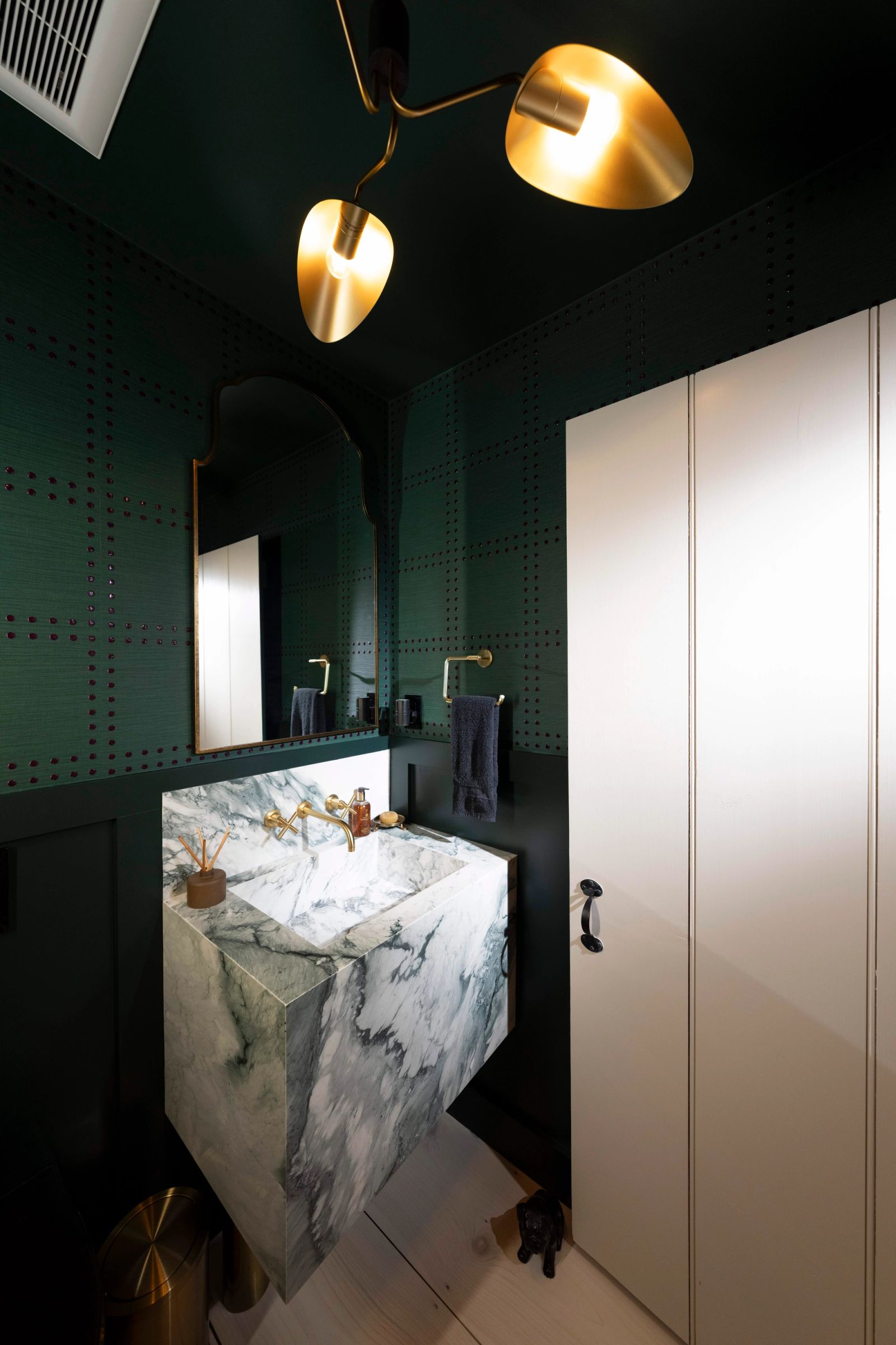Modern Luxe Manor — UA Designs project