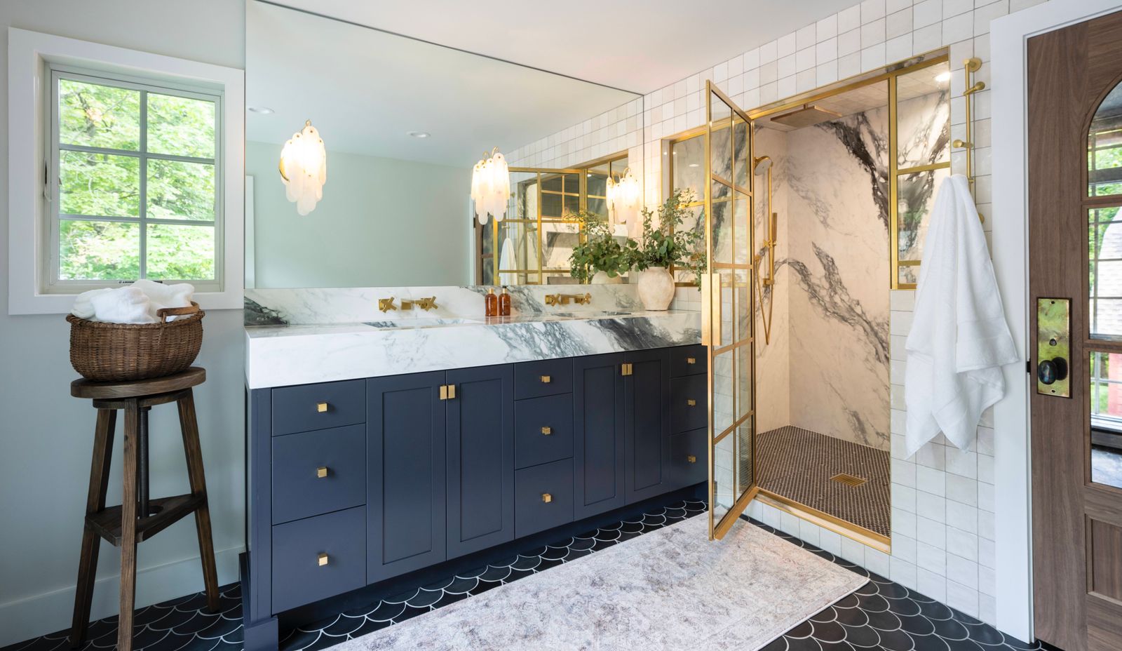 Modern Luxe Manor — UA Designs project