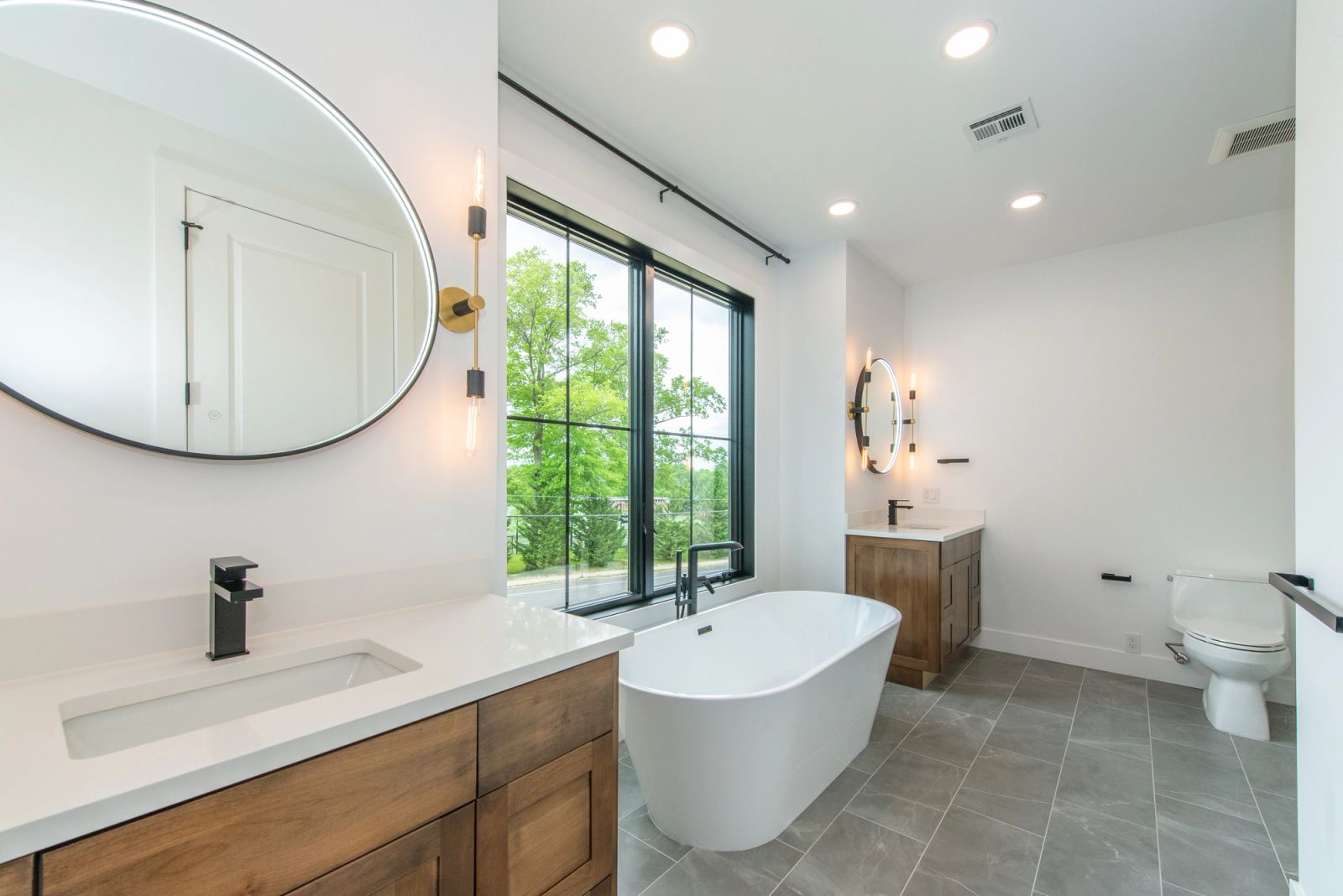 Modern Farmhouse Retreat — UA Designs project