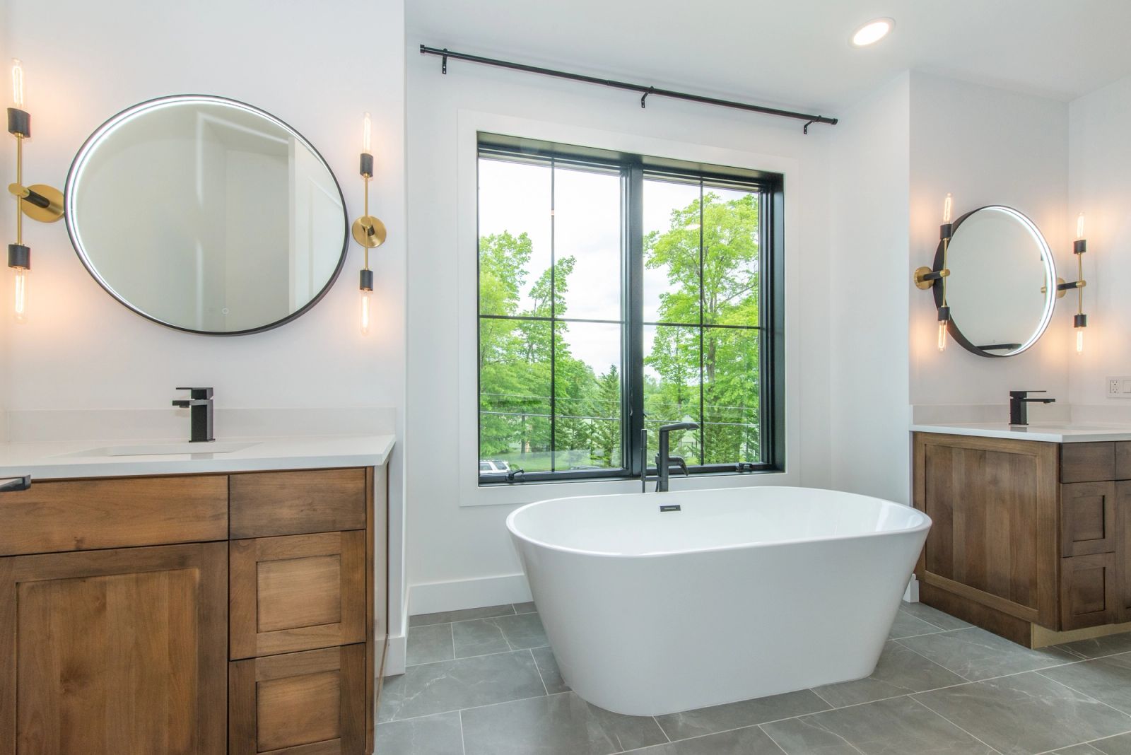 Modern Farmhouse Retreat — UA Designs project
