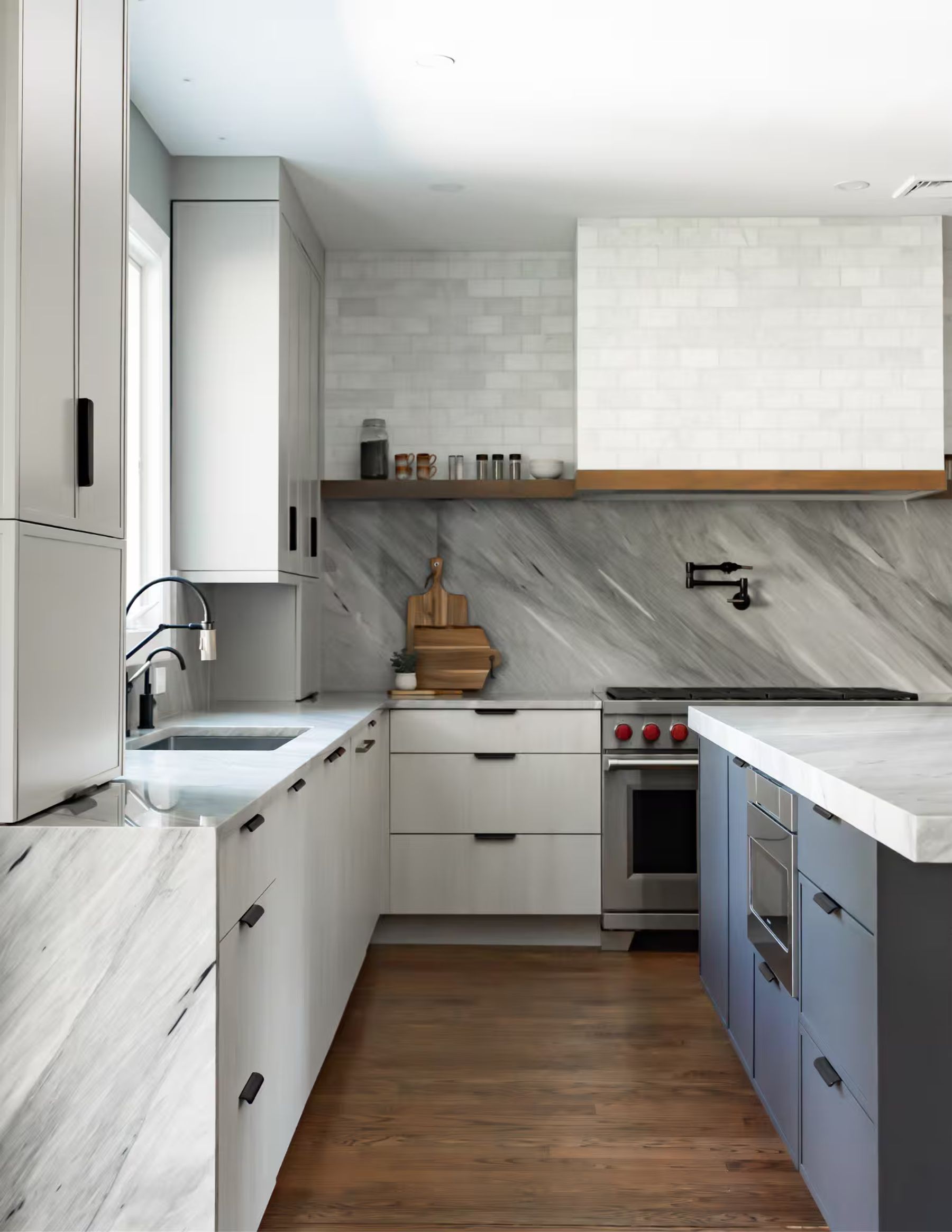 Volume 3: The Latest Luxury Style page 3