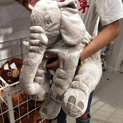 elefante almohada 