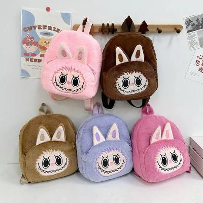 mochila labubu