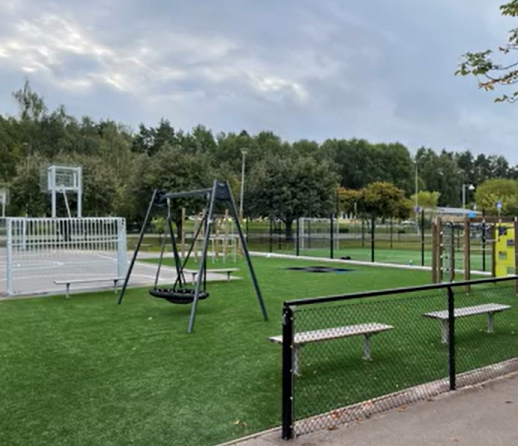 Lärande grundskola skolgård