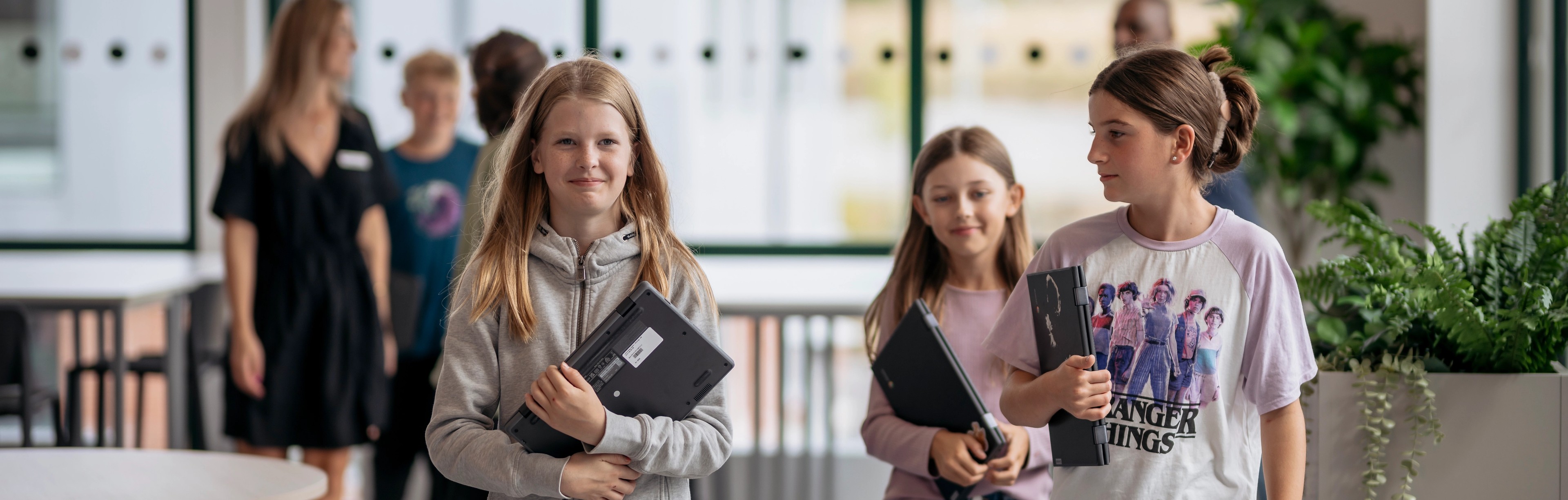 Elever på lärande grundskola vira