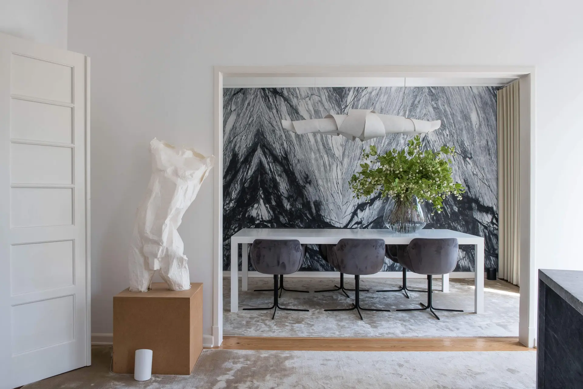 Avenidas Novas — dining room