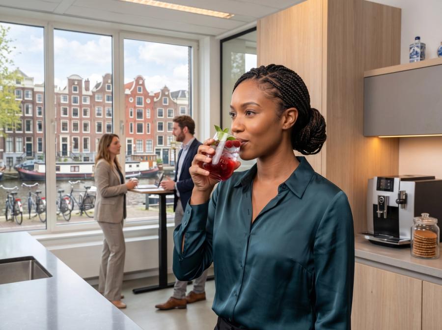 Team bij het aanrecht-station