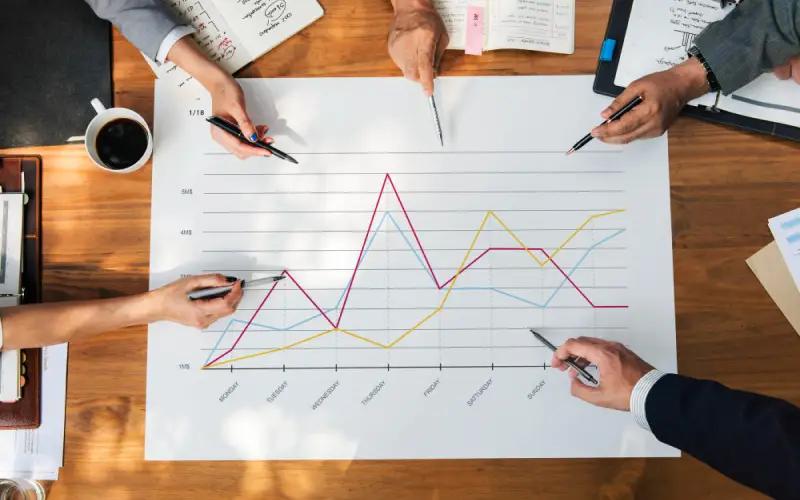 Investiții Imobiliare în 2025: 5 Tendințe Care Pot Aduce Profituri-Record și Cum Să Nu Rămâi în Urmă