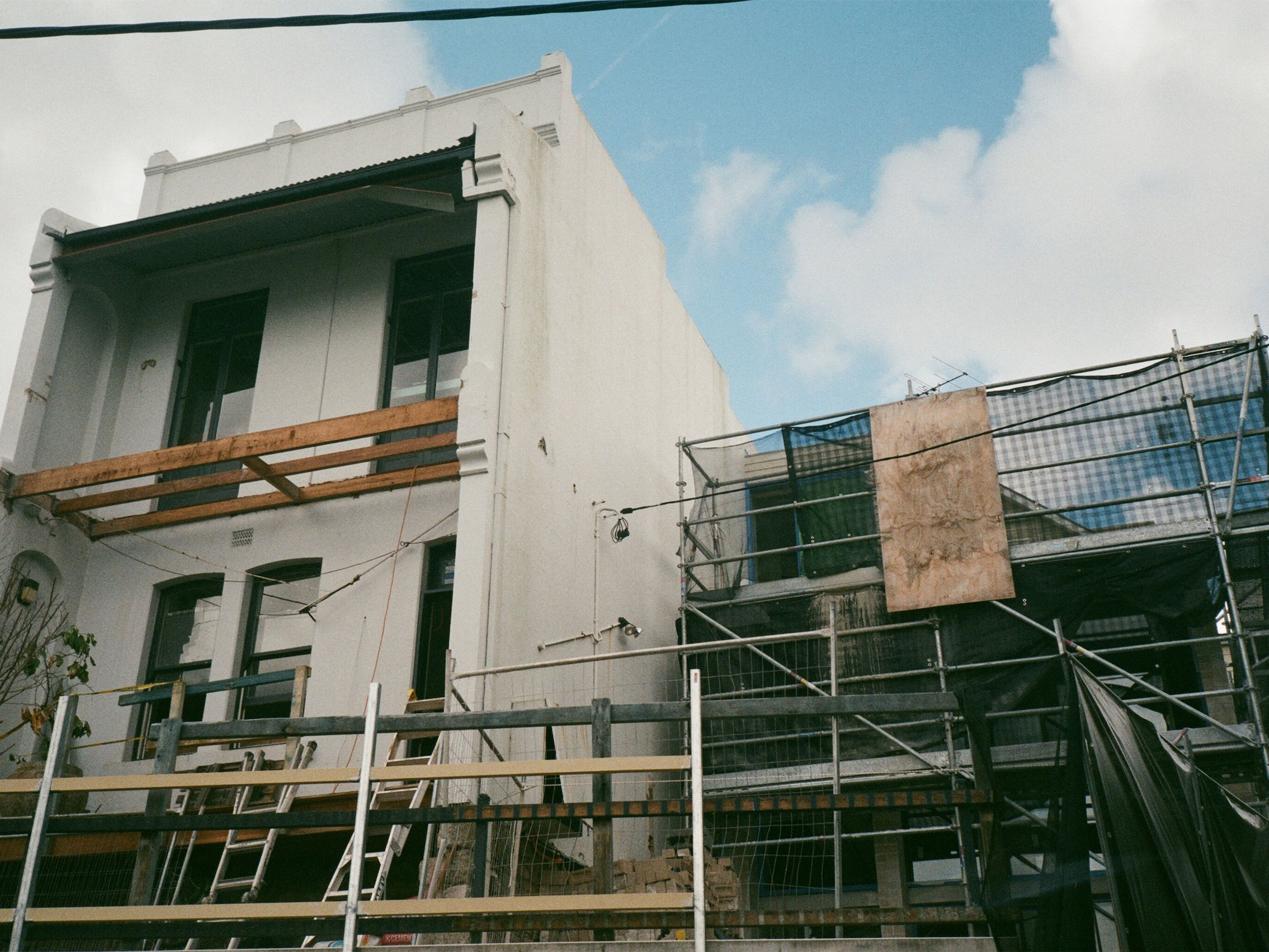 Visual media content