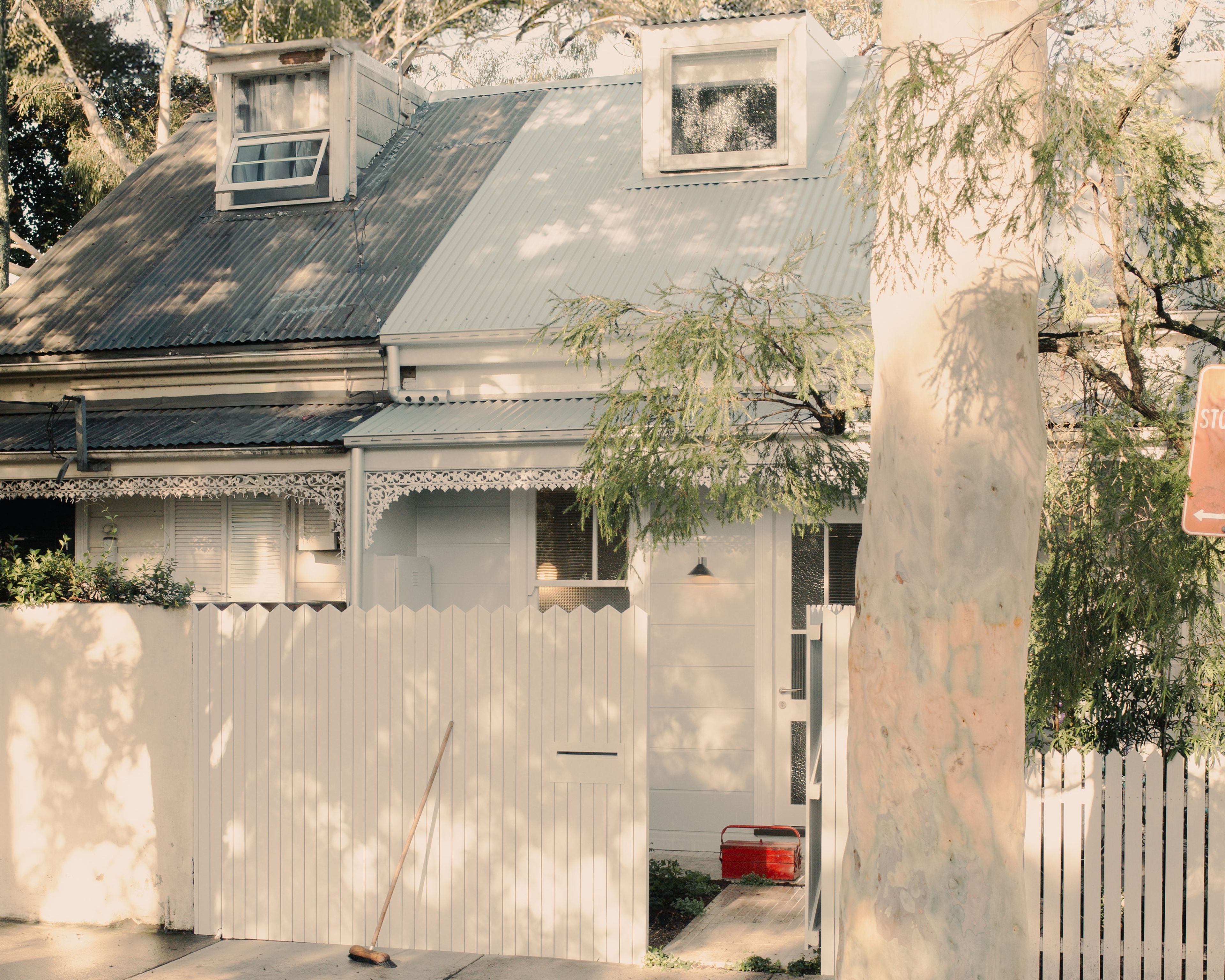 Visual media content