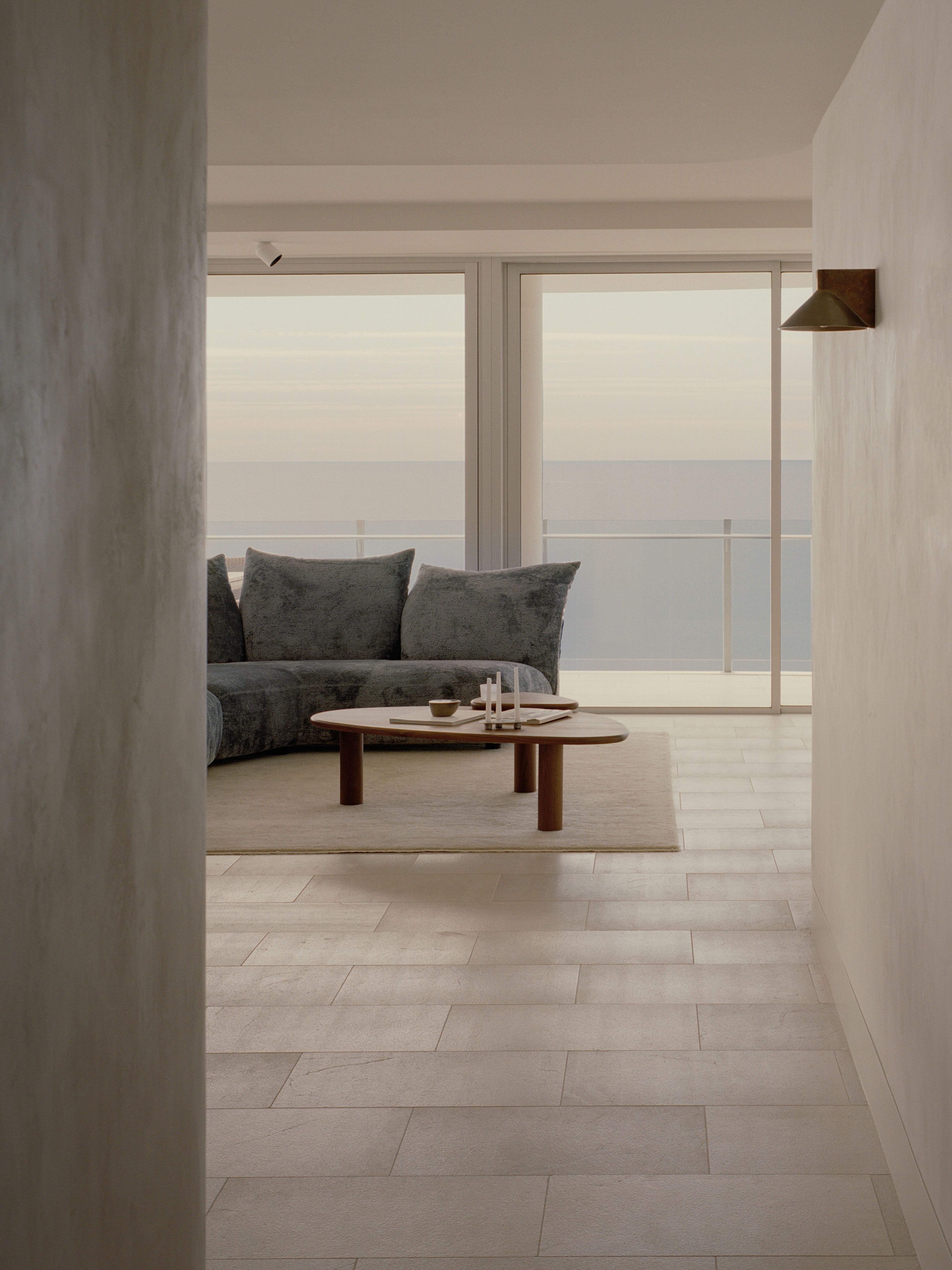 Visual media content