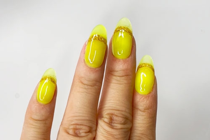 How to do Jelly Nails: Green Jelly Nails w/ Gold Accent | DipWell